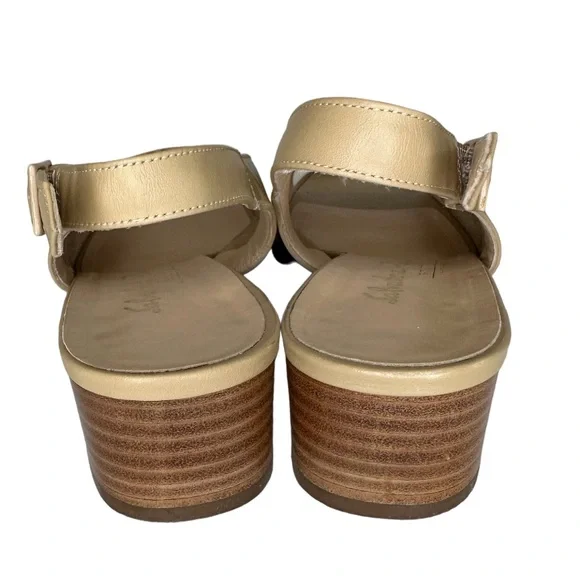 Salvatore Ferragamo Made in Italy Leather Women’s Sandals - Size: 8 1/2 B - Picture 5 of 16